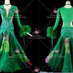 Green Hand-Tailored Waltz Dance Costumes Competition Dresses For A Winter Dance BD-SG4598